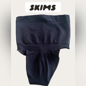 SKIMS Thong Onyx Black Shapewear Underwear Control Sculpt Slim